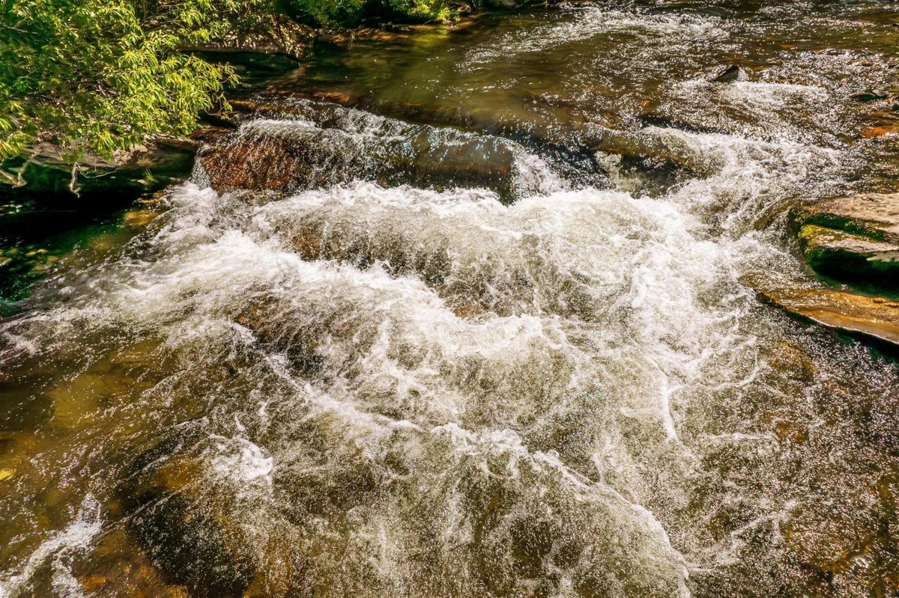 הוילה ברייסון סיטי Waterfall Hideaway מראה חיצוני תמונה