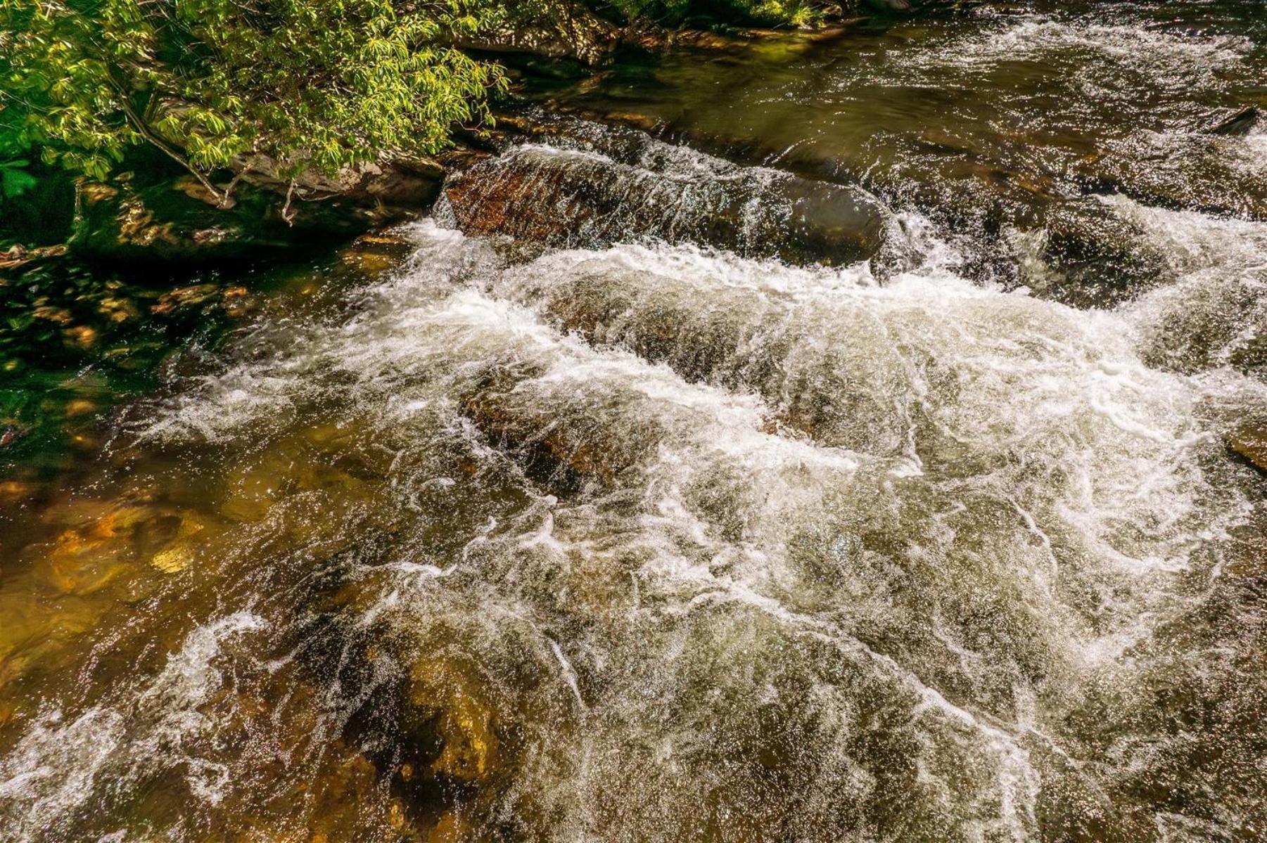 הוילה ברייסון סיטי Waterfall Hideaway מראה חיצוני תמונה